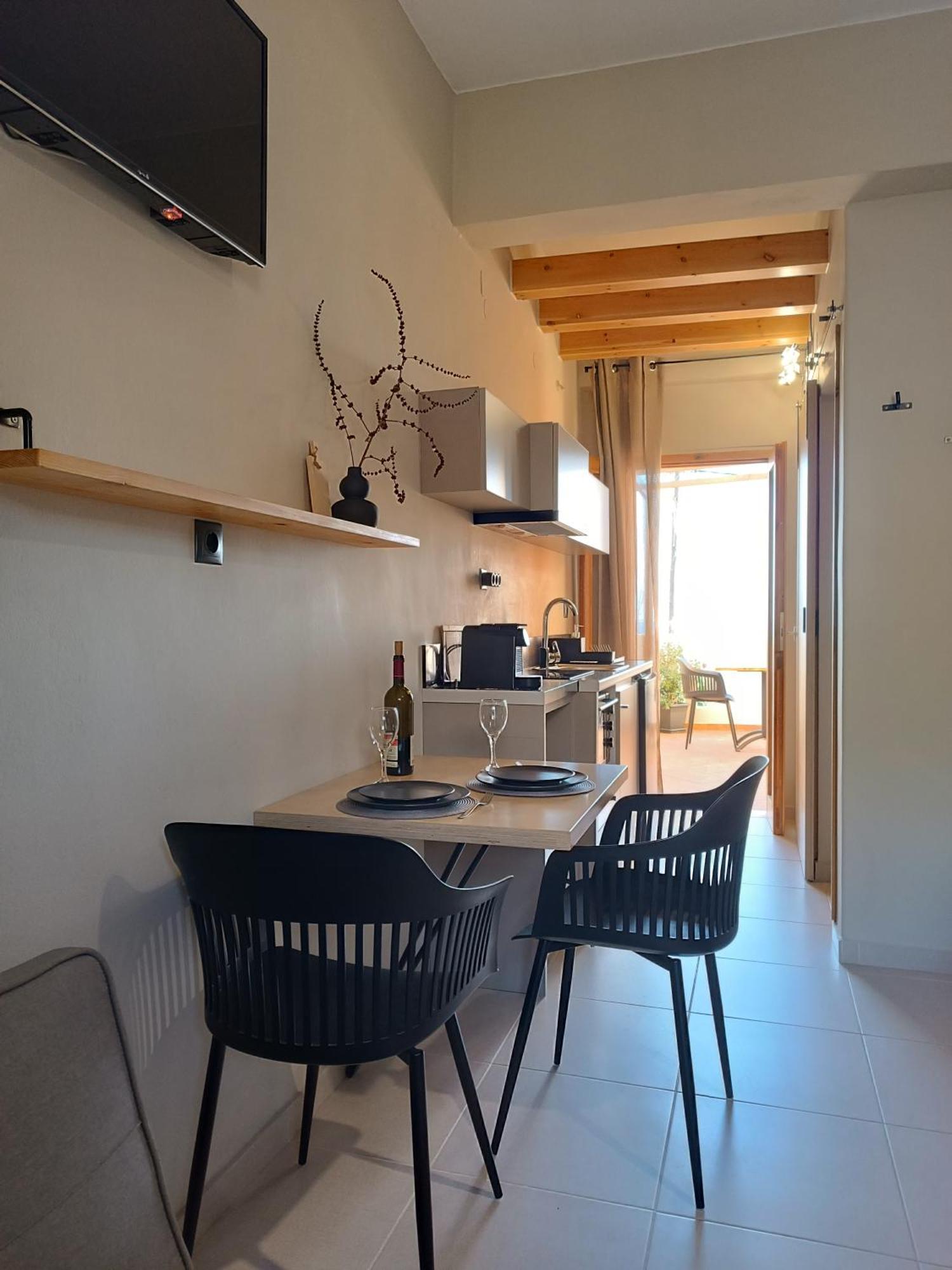 GioDriana cozy studio Agia Marina Zewnętrze zdjęcie